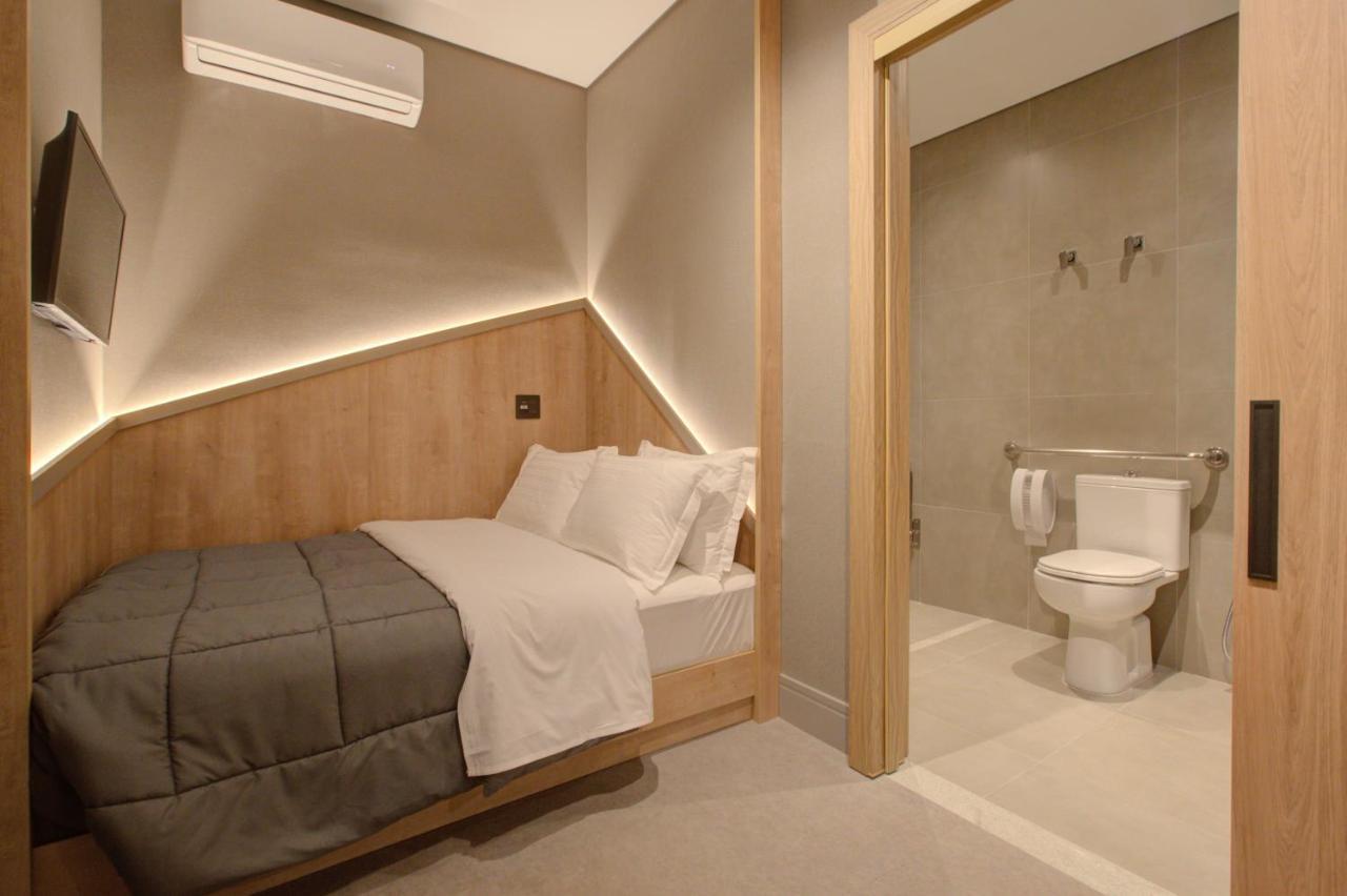 Fast Sleep Suites By Slaviero Hoteis - Hotel Dentro Do Aeroporto De Guarulhos - Terminal 2 - Desembarque Oeste מראה חיצוני תמונה